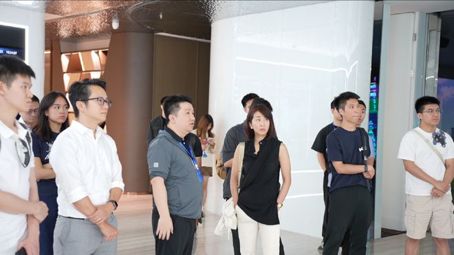 阿里巴巴香港创业基金、戈壁大湾区投资团队一行莅临粤十考察交流(图2)