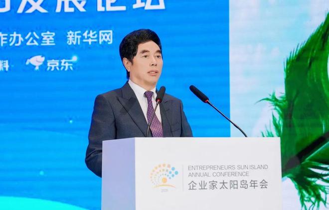 波司登连续8年业绩新高背后的双聚焦战略(图7)