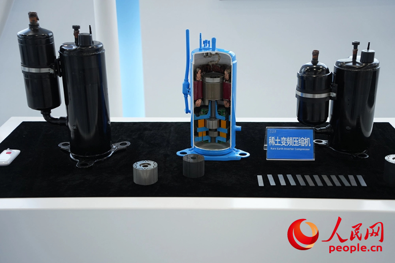 行进中国·高质量发展看内蒙古｜风吹草低遇见“蓝海”(图4)